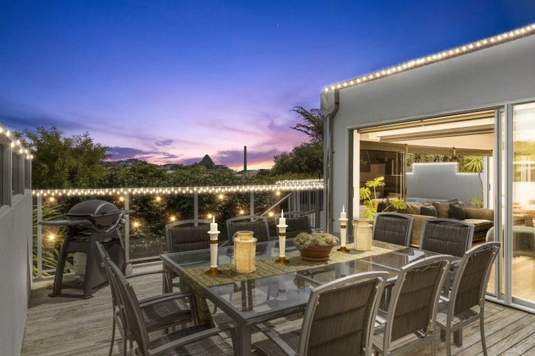 Photo of property in 21a Birdwood Avenue, Moturoa, New Plymouth, 4310