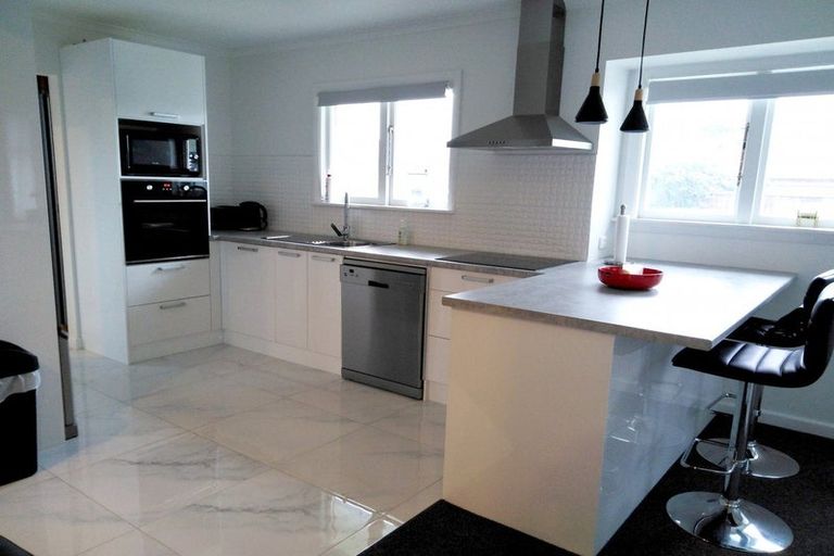 Photo of property in 35 Basingstoke Street, Aranui, Christchurch, 8061