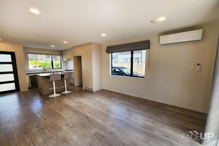 Photo of property in 12 Aviation Drive, Hobsonville, Auckland, 0616