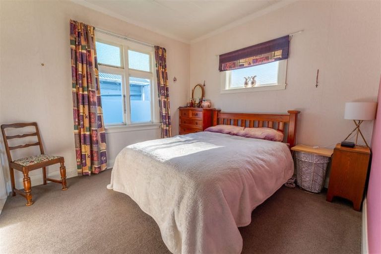 Photo of property in 16 Foyle Street, Oamaru North, Oamaru, 9400