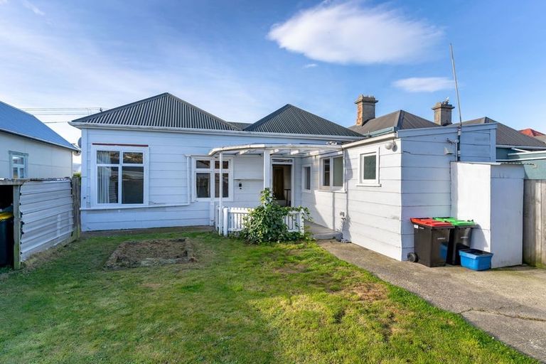 Photo of property in 68 Loyalty Street, Forbury, Dunedin, 9012
