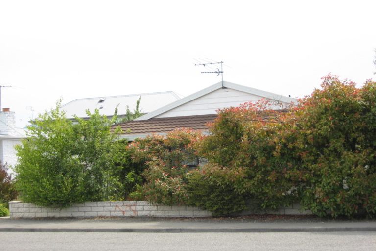 Photo of property in 2/497 Barbadoes Street, Edgeware, Christchurch, 8013