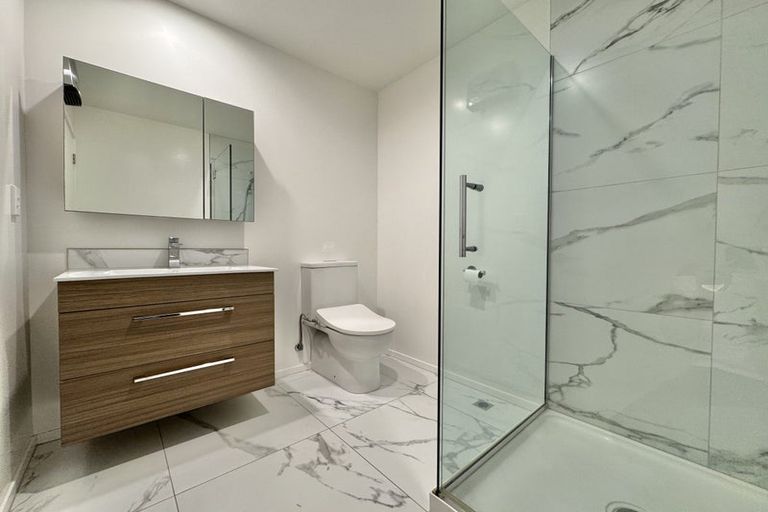 Photo of property in 2/295 Armagh Street, Christchurch Central, Christchurch, 8011
