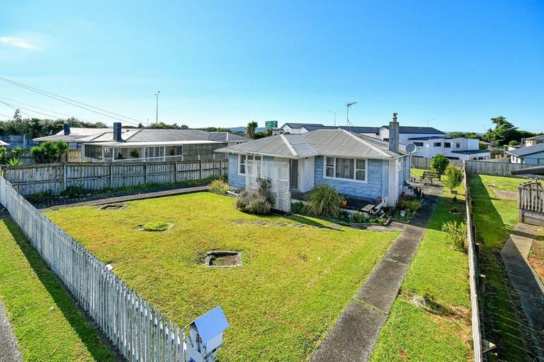 Photo of property in 59 Myers Road, Manurewa East, Auckland, 2102