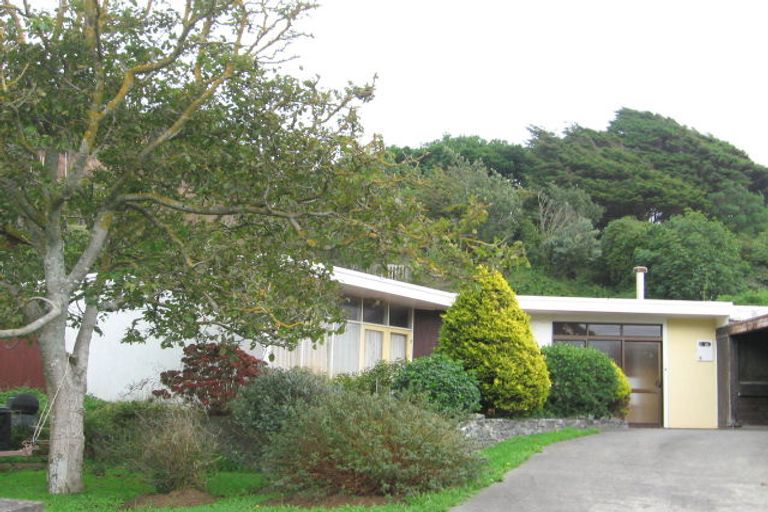 Photo of property in 19 Main Road, Tawa, Wellington, 5028