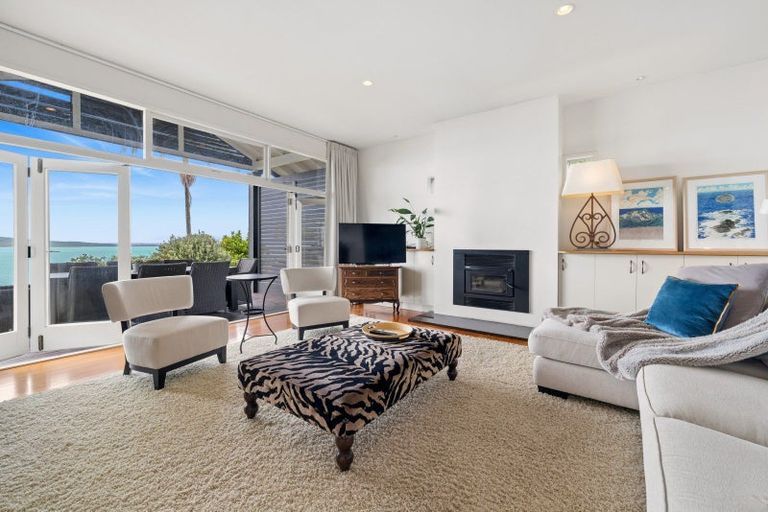 Photo of property in 20 Hamana Street, Narrow Neck, Auckland, 0622