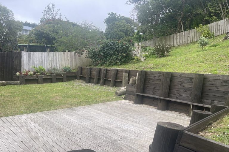 Photo of property in 22 Swansea Street, Cannons Creek, Porirua, 5024