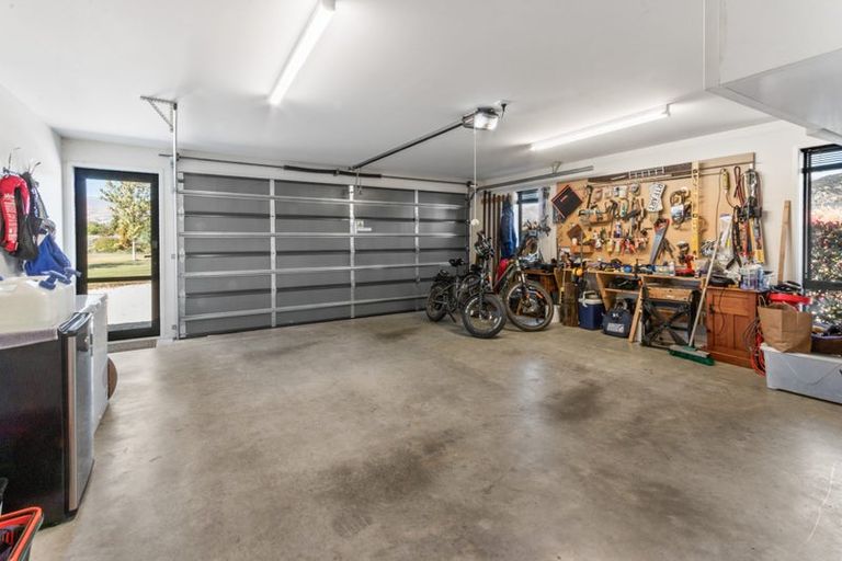 Photo of property in 1 Jack Young Place, Albert Town, Wanaka, 9305