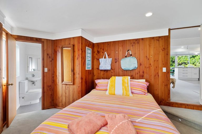 Photo of property in 27 Cotterell Street, Leigh, 0985