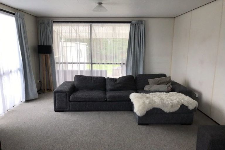 Photo of property in 16 Sequoia Place, Pukete, Hamilton, 3200