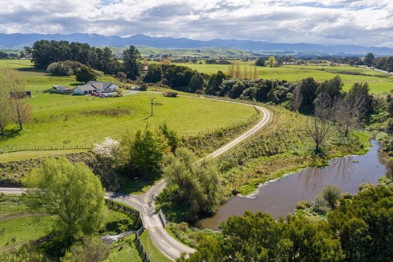 Photo of property in 769 State Highway 2, Opaki, Masterton, 5881