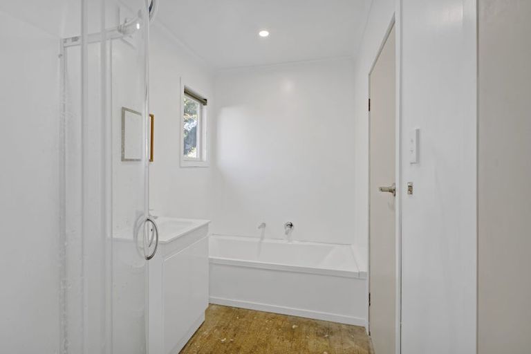 Photo of property in 359 Saint Aubyn Street, Moturoa, New Plymouth, 4310