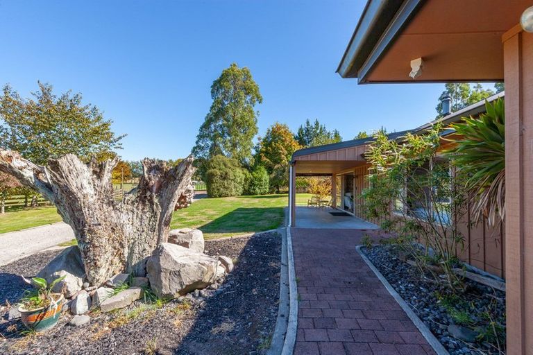 Photo of property in 976 Poihipi Road, Oruanui, Taupo, 3377