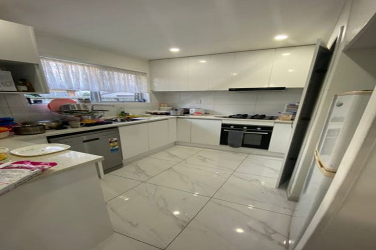 Photo of property in 2/9 Berwyn Avenue, Takanini, 2112