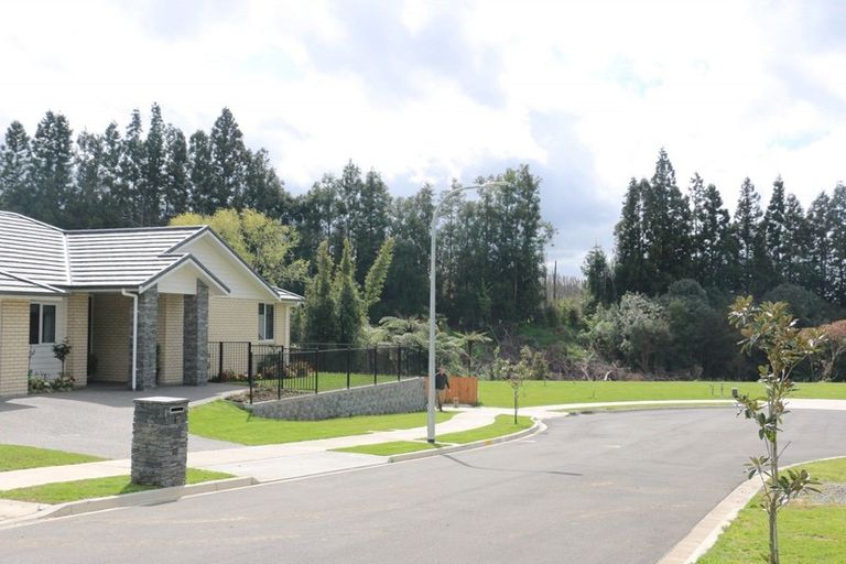 Photo of property in 19 Layla Place, Katikati, 3178