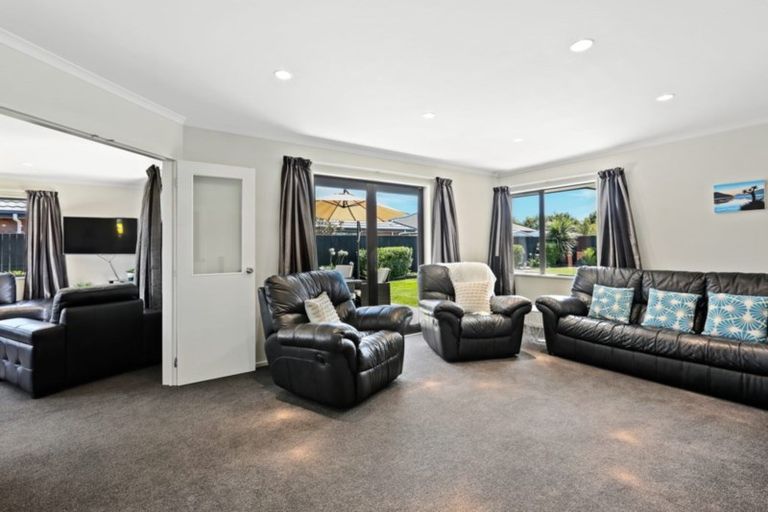 Photo of property in 17 Mccauley Street, Rolleston, 7614