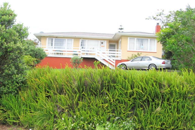 Photo of property in 1/23 Clayburn Road, Glen Eden, Auckland, 0602