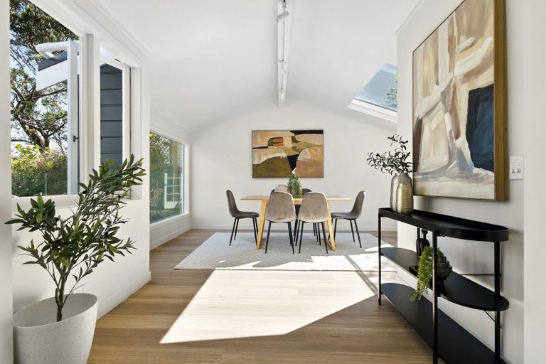 Photo of property in 7 Westhill Road, Point Howard, Lower Hutt, 5013