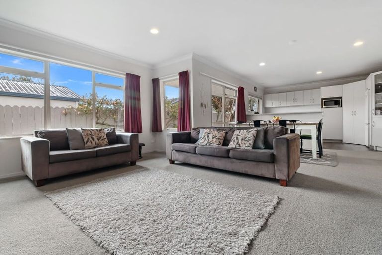 Photo of property in 8a Riverlea Drive, Katikati, 3129