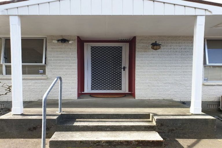 Photo of property in 4b Epuni Street, Hutt Central, Lower Hutt, 5011