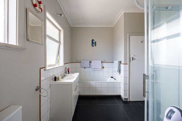 Photo of property in 324 Frimley Road, Frimley, Hastings, 4120