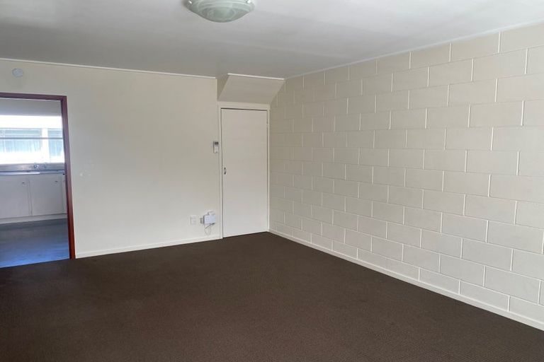 Photo of property in 9 Esplanade Road, Mount Eden, Auckland, 1024