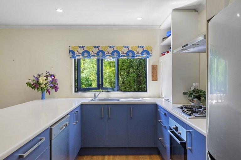 Photo of property in 3a Farr Street, Whitecliffs, Coalgate, 7673