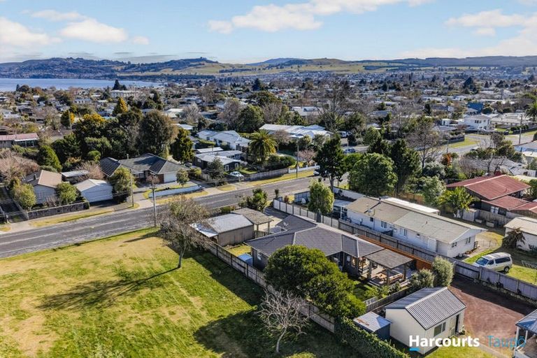 Photo of property in 1/34 Tamatea Road, Taupo, 3330