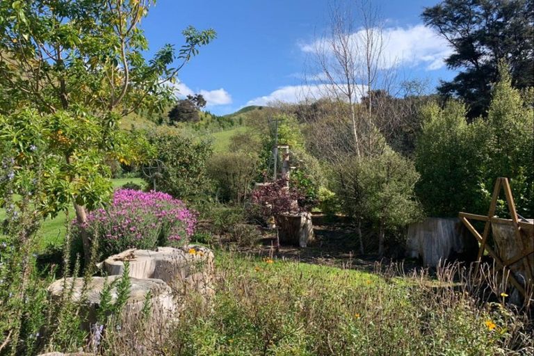 Photo of property in 1550 Coast Road, Pongaroa, 4991