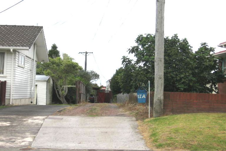 Photo of property in 17a Salisbury Road, Birkdale, Auckland, 0626