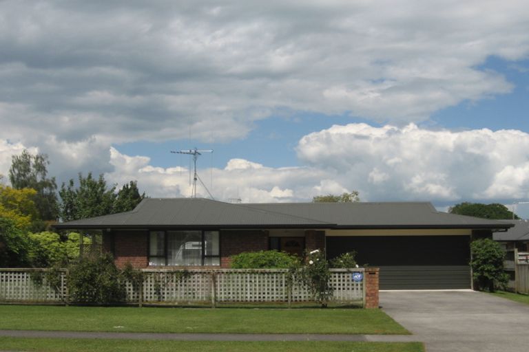 Photo of property in 100 Burns Street, Leamington, Cambridge, 3432