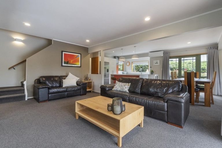 Photo of property in 79 Sunny Crescent, Huapai, Kumeu, 0810