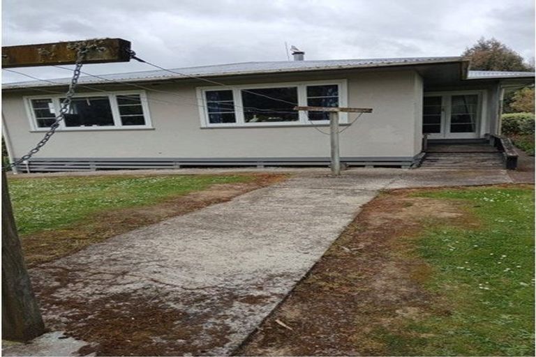 Photo of property in 84 Henderson Street, Kimbolton, 4774