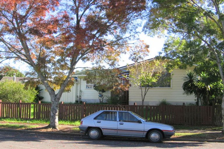 Photo of property in 6 Coty Place, Clover Park, Auckland, 2019