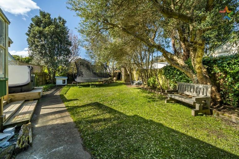 Photo of property in 1/1250 High Street, Taita, Lower Hutt, 5011