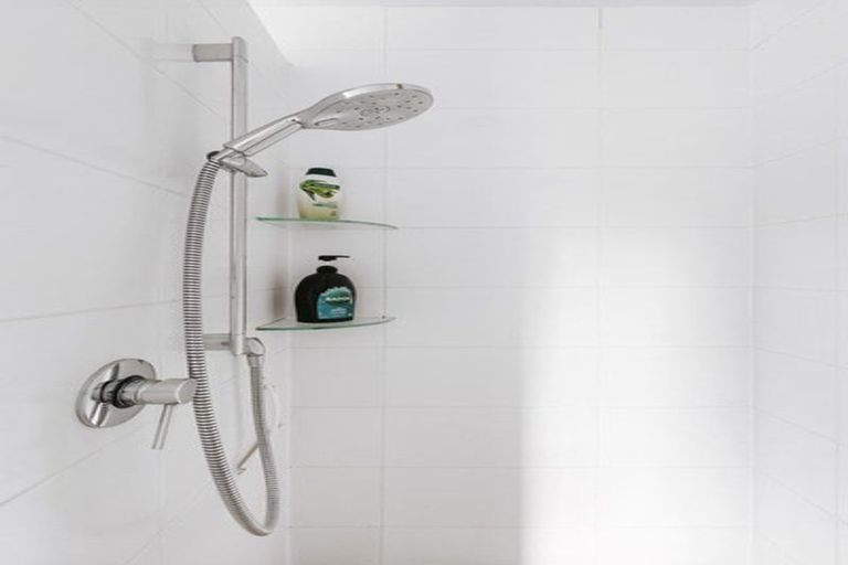 Photo of property in 16 Kayelene Place, Omokoroa, 3114