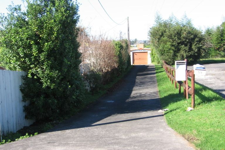 Photo of property in 61 Roberts Road, Te Atatu South, Auckland, 0610