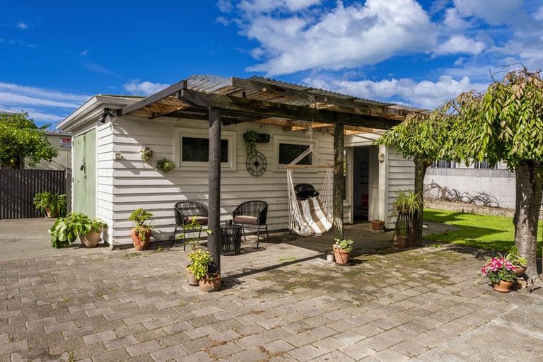 Photo of property in 127 Nuffield Avenue, Marewa, Napier, 4110
