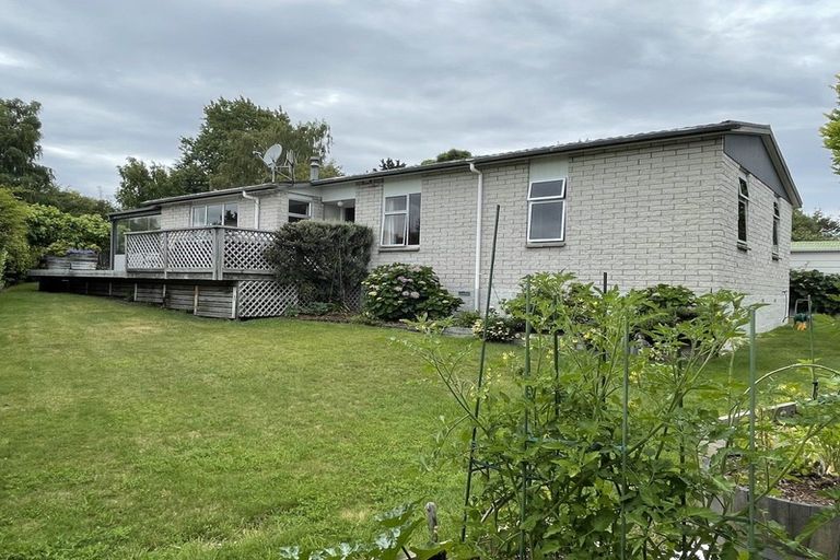 Photo of property in 23 Kereru Street, Two Mile Bay, Taupo, 3330