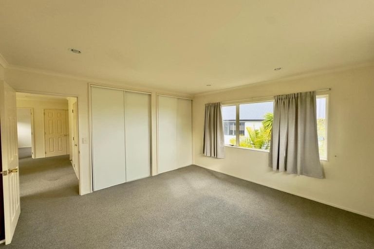 Photo of property in 786 Chapel Road, Shamrock Park, Auckland, 2016