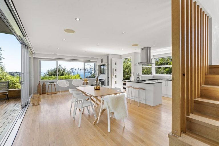 Photo of property in 44 Hill Road, Palm Beach, Waiheke Island, 1081