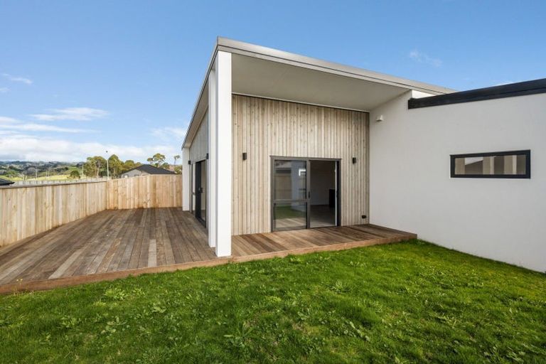 Photo of property in 6 Snapper Crescent, Omokoroa, 3114