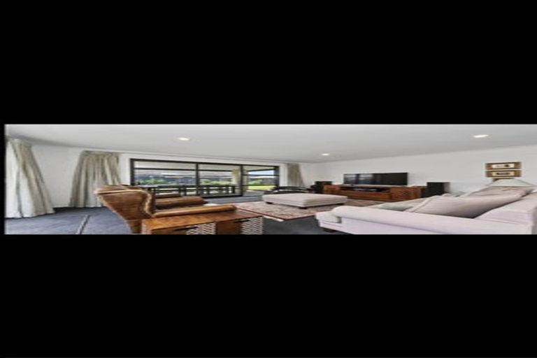 Photo of property in 230 Cumberland Drive, Flagstaff, Hamilton, 3210