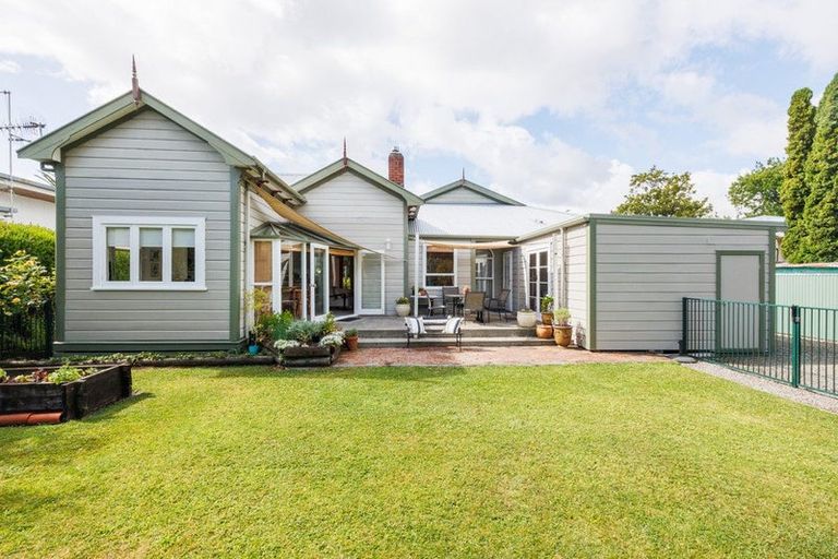 Photo of property in 301 College Street, West End, Palmerston North, 4410