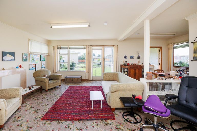 Photo of property in 7 Aberdeen Avenue, Takaro, Palmerston North, 4412