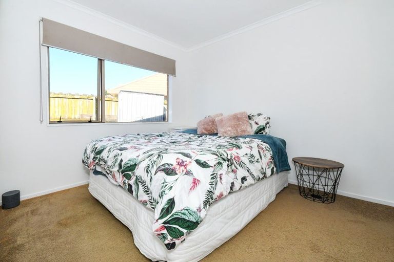 Photo of property in 33 Regalwood Place, Favona, Auckland, 2024
