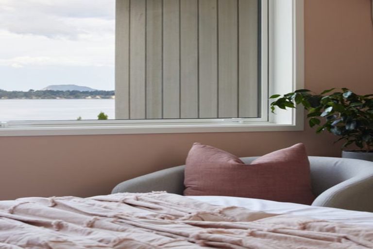 Photo of property in 45 Lakeside Terrace, Omokoroa, 3114