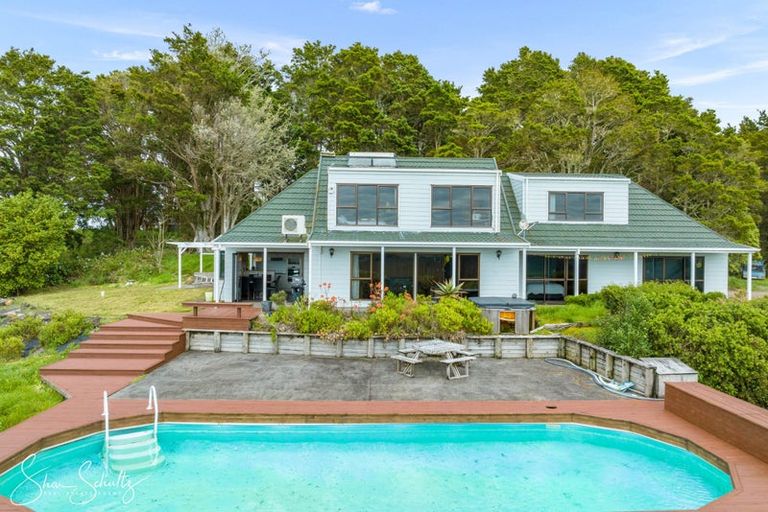 Photo of property in 338a Wairere Road, Paparoa, 0571