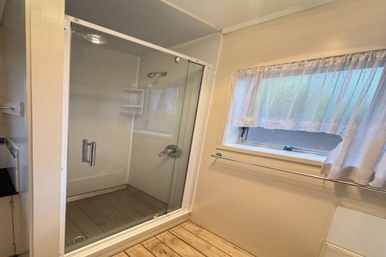 Photo of property in 2/25 Overton Road, Papatoetoe, Auckland, 2025