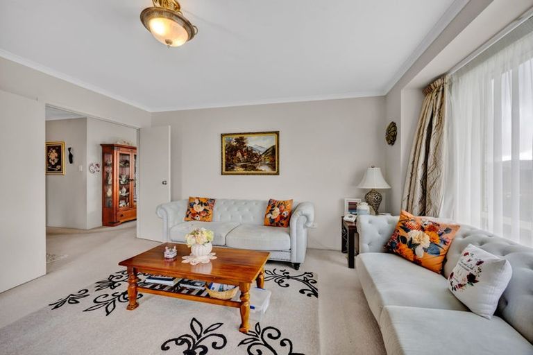 Photo of property in 5 Faber Place, Inglewood, 4330